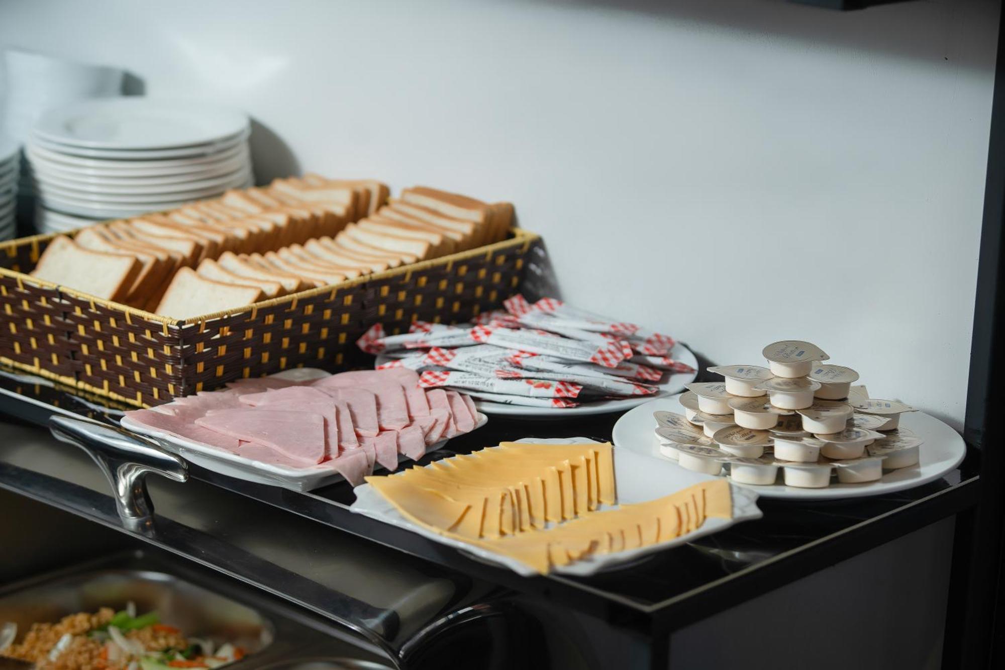 Dream Premium Hotel & Spa Hanoi Bagian luar foto